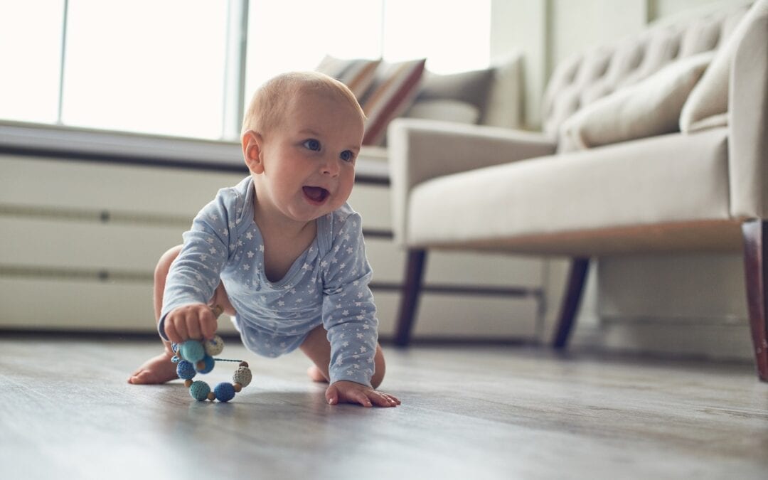 Nem mászik – vagy mégis?! A 7,5 hónapos Luca története
